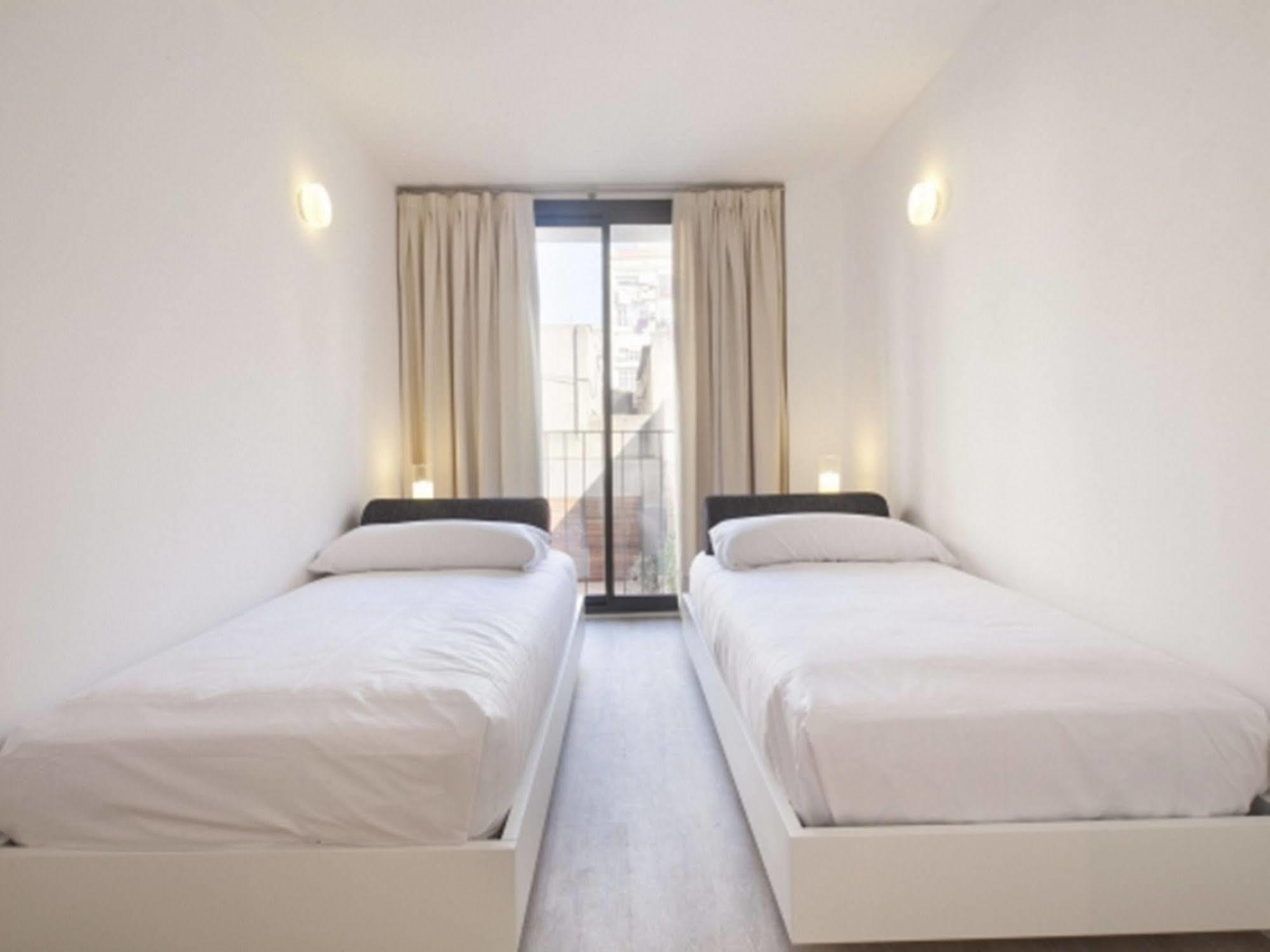 Sleep Eixample By Stay Barcelona Exterior photo